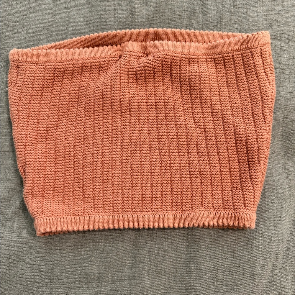 Rust Ribbed Knit Crop Top - Picture 2 of 3